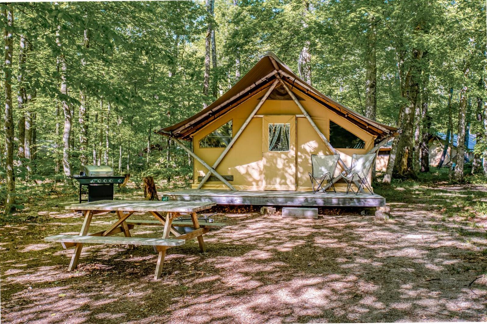 Huttopia White Mountains Albany Exteriör bild